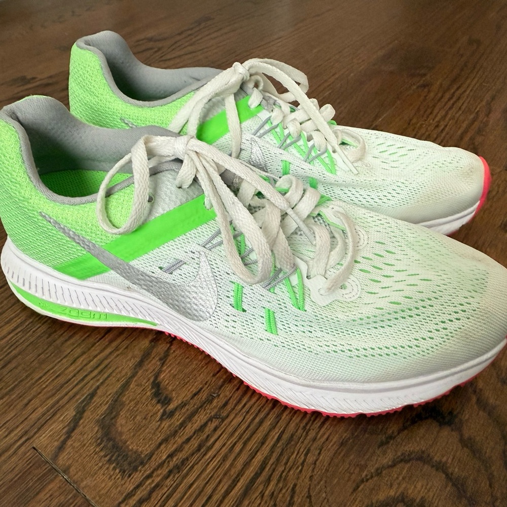Nike Women's Running Shoes - White and Green